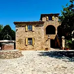 Semesterbostad La Pietra Dorata Rapolano Terme