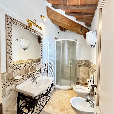 Semesterbostad La Pietra Dorata Rapolano Terme